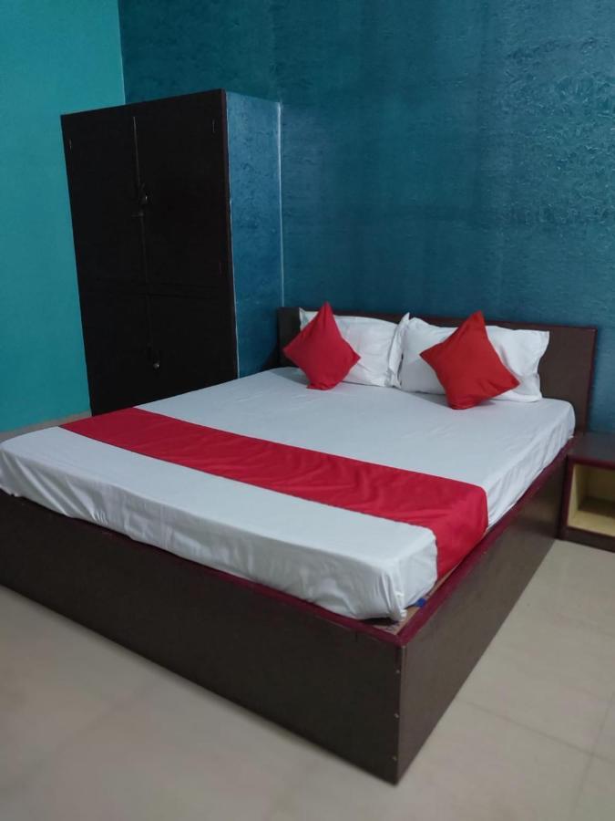 Hotel Madison Homes 布巴内什瓦尔 外观 照片