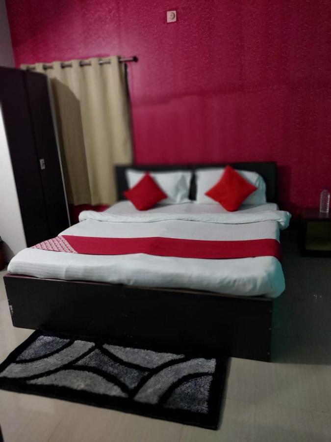 Hotel Madison Homes 布巴内什瓦尔 外观 照片