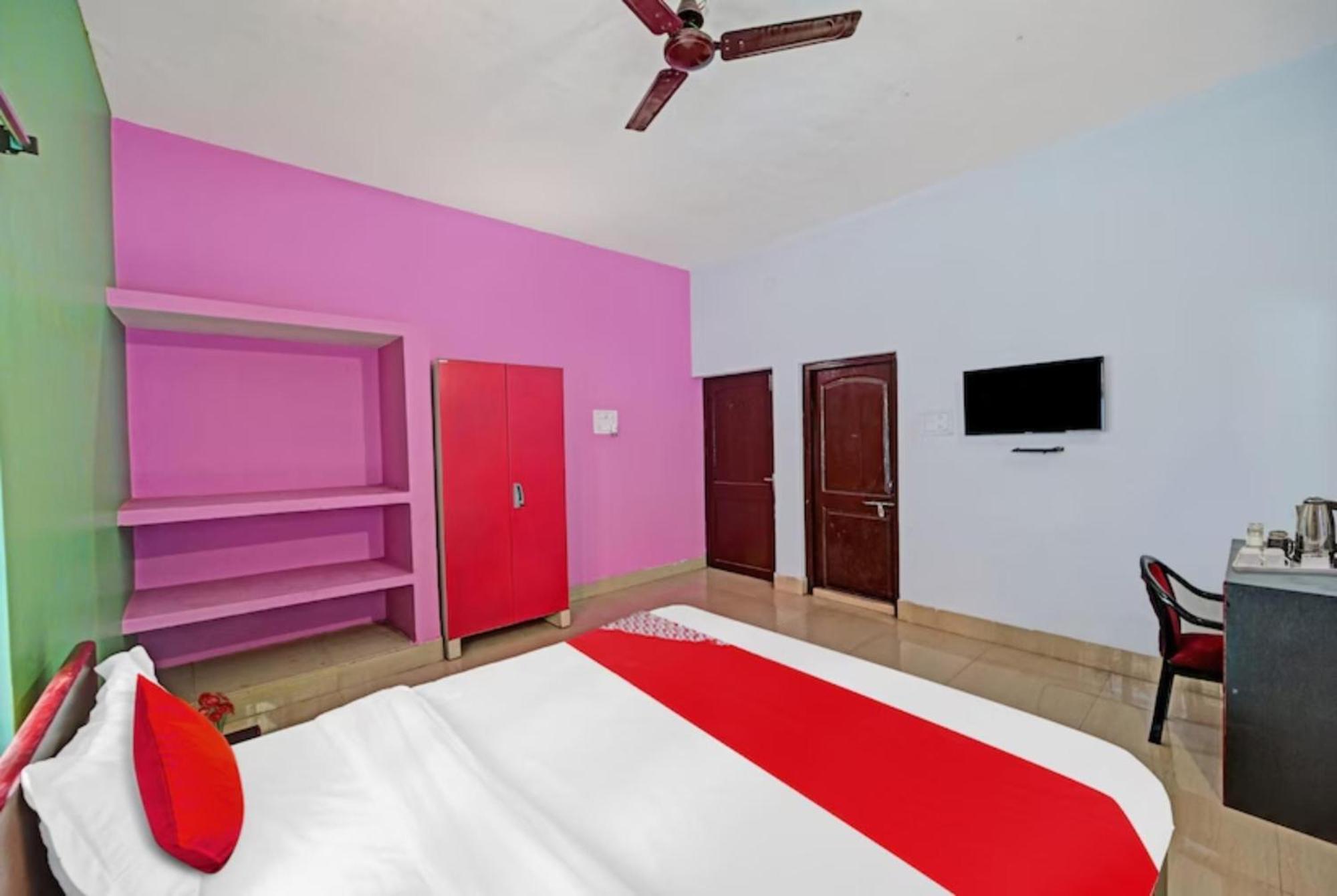 Hotel Madison Homes 布巴内什瓦尔 外观 照片